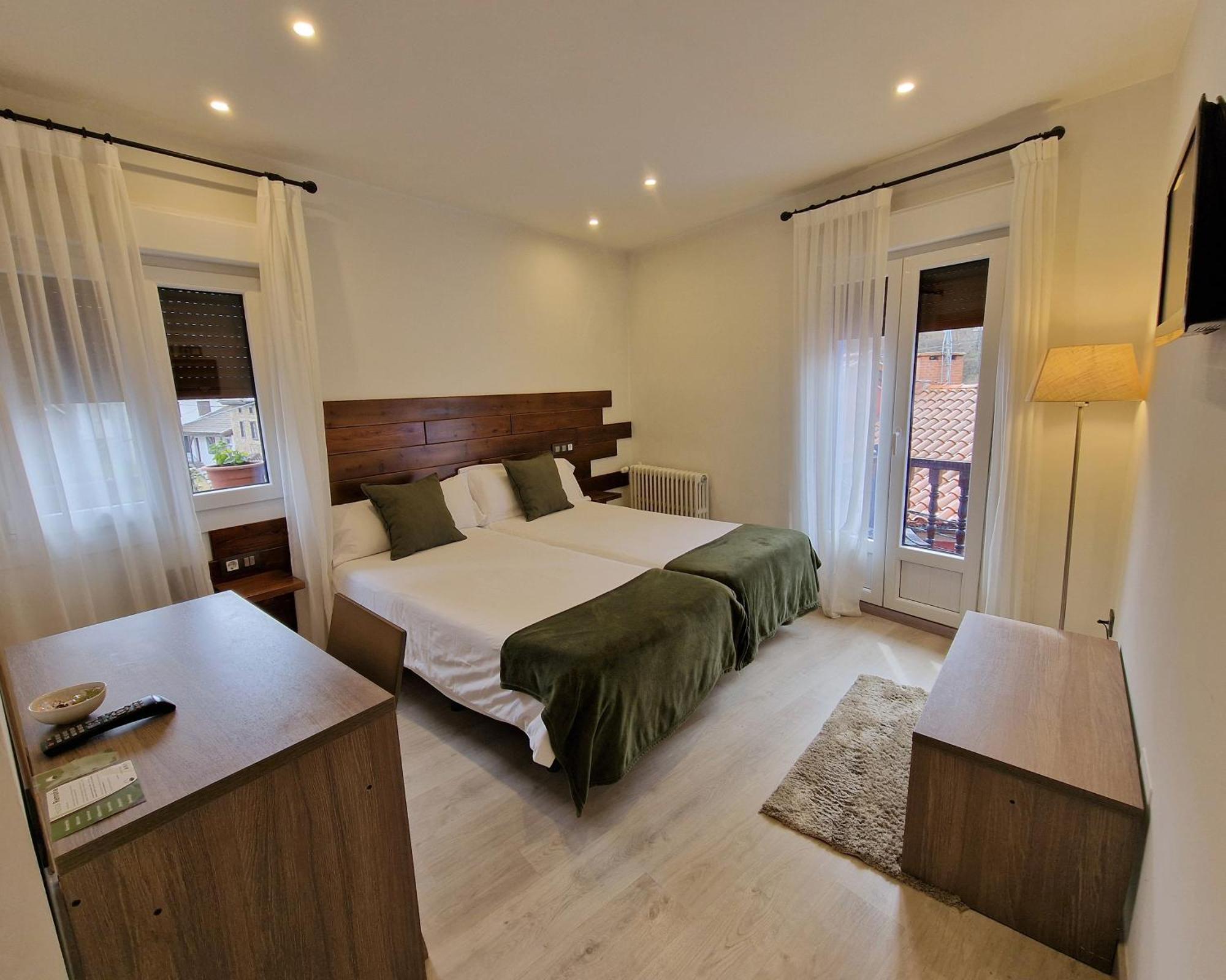 Hostal Remona Espinama Zewnętrze zdjęcie