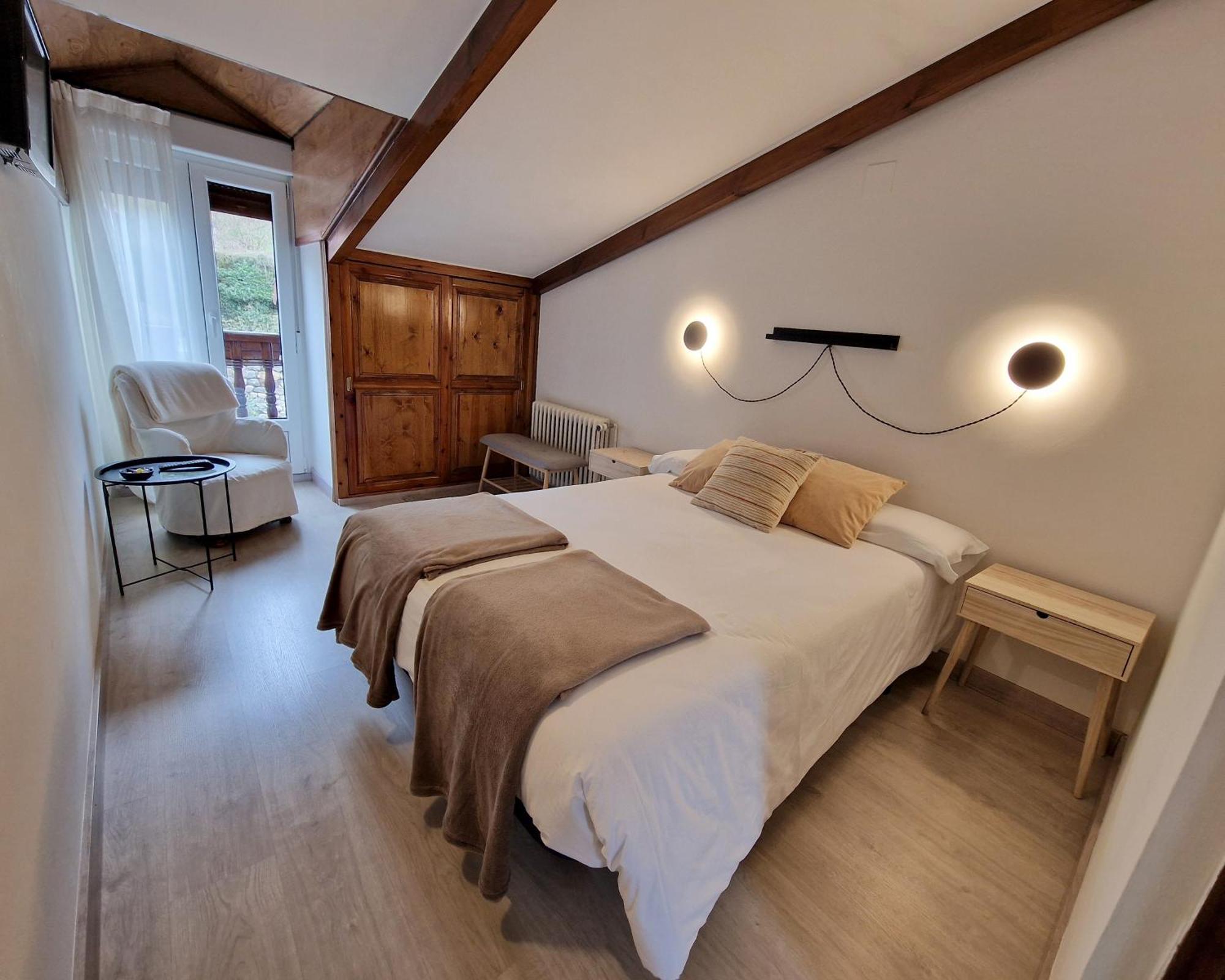 Hostal Remona Espinama Zewnętrze zdjęcie